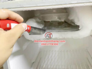 xả đá tủ lạnh