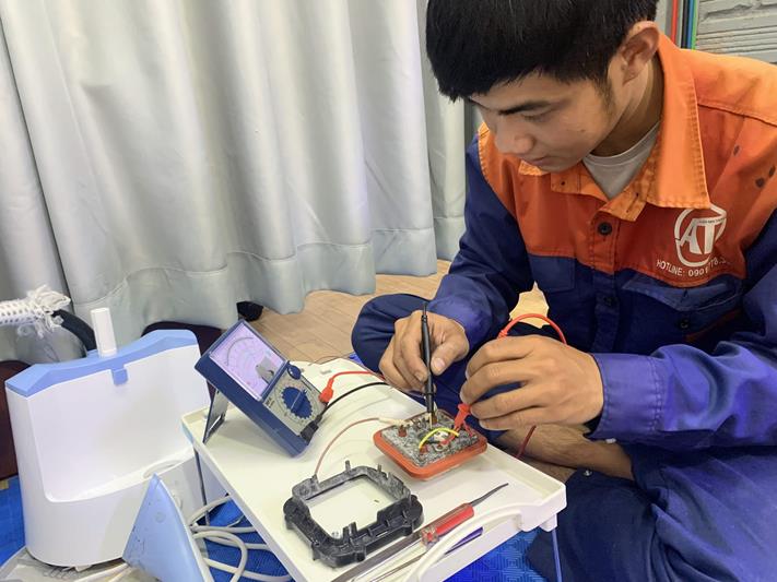 Sửa bàn ủi hơi nước tphcm Điện lạnh Anh Thắng