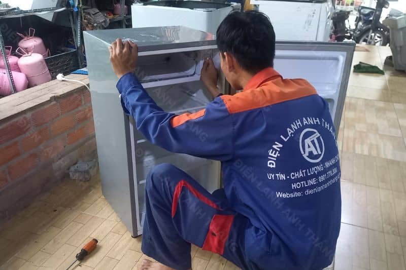 Sửa chữa tủ lạnh mini Điện lạnh Anh Thắng
