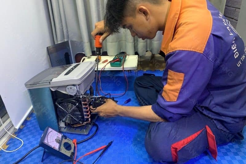 Địa chỉ sửa máy làm đá Điện lạnh Anh Thắng