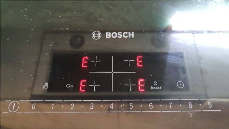 Bảng điều khiển bếp từ Bosch