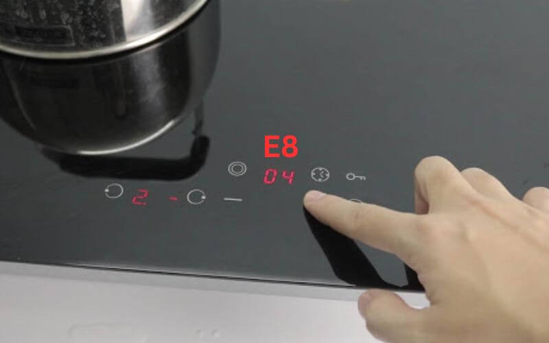 Bếp từ lỗi e8