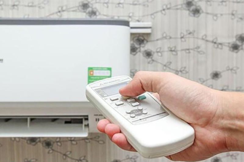 kiểm tra remote máy lạnh cũ
