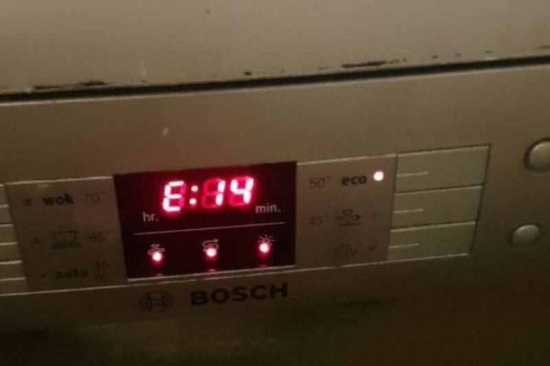 lỗi e14 máy rửa bát