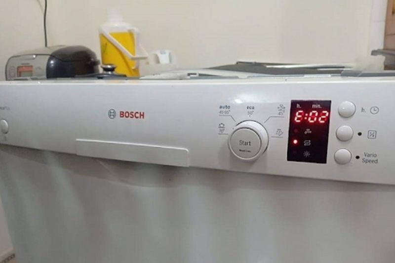 lỗi e2 máy rửa bát