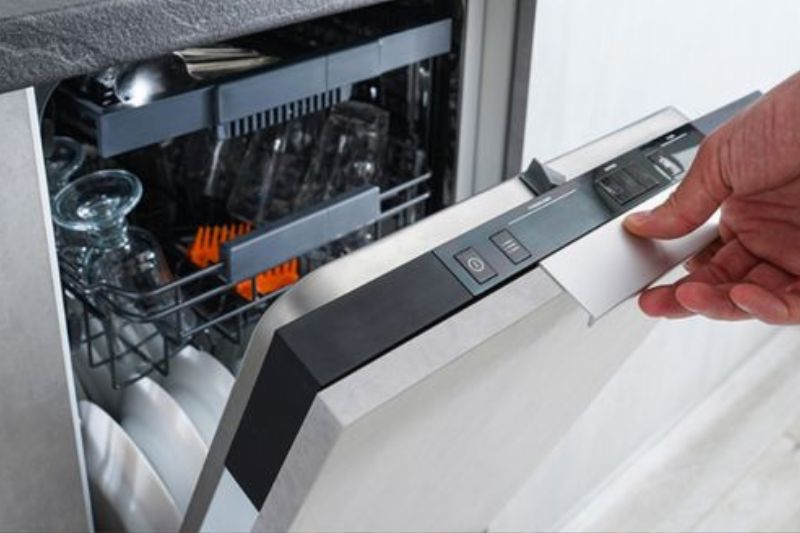 máy rửa bát không đóng được cửa