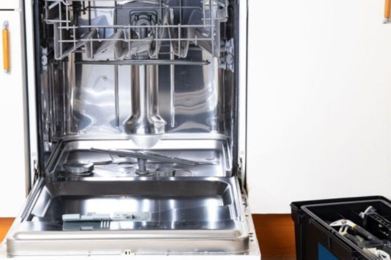 máy rửa bát không vào nước