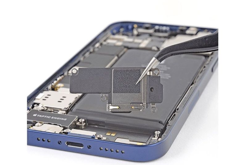 thay loa ngoài iphone