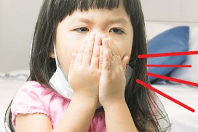 trẻ bị ho nằm máy lạnh