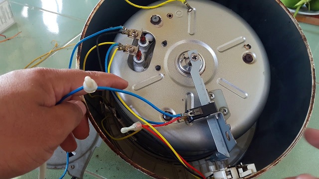 Mạch điện nồi cơm điện