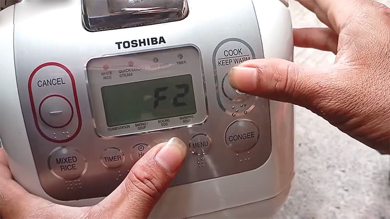 Nồi cơm điện toshiba lỗi f2