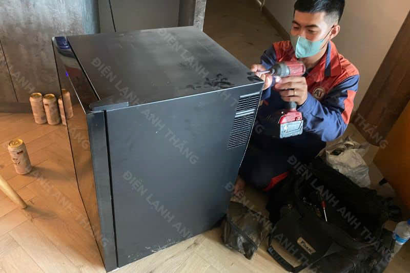 Sửa chữa tủ rượu Điện lạnh Anh Thắng