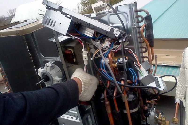 Nguyên Nhân Máy Lạnh Bị Nóng Và Cách Khắc Phục Hiệu Quả 2025 sửa máy nén