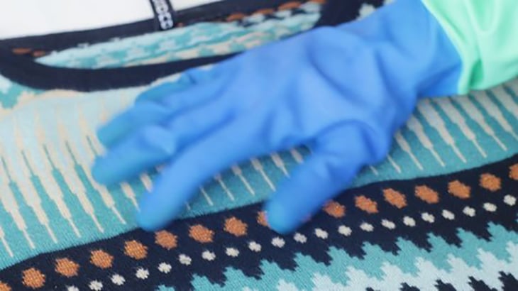 Quần Áo Giặt Máy Giặt Bị Dính Lông Và Biện Pháp Khắc Phục 2025 Găng tay cao su - điện lạnh anh thắng