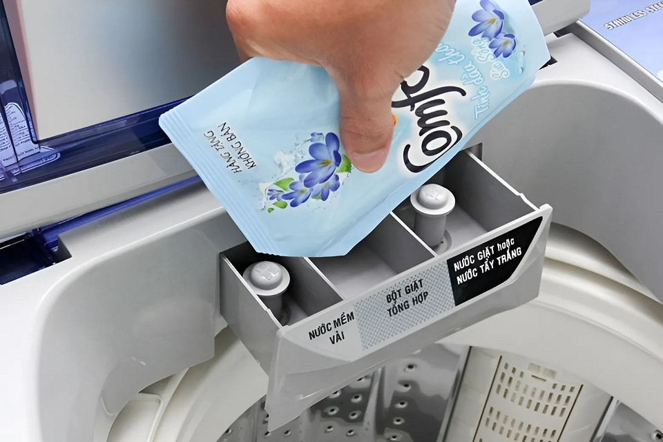 Cách sử dụng ngăn nước xả máy giặt Sanyo