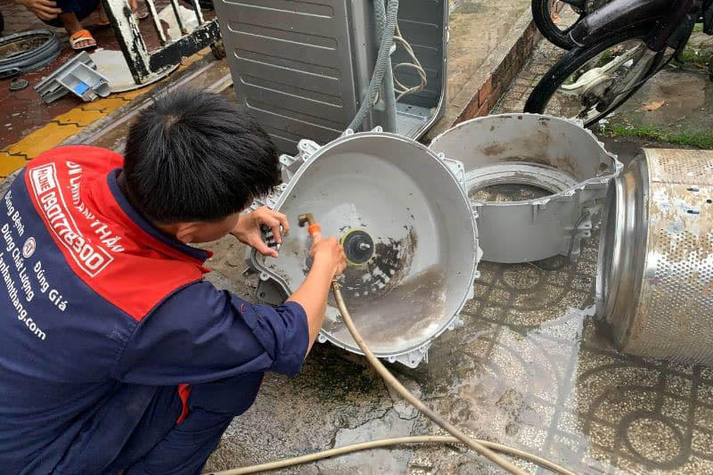 thợ vệ sinh máy giặt tận nơi Điện lạnh Anh Thắng