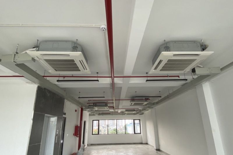 khi nào dùng máy lạnh âm trần
