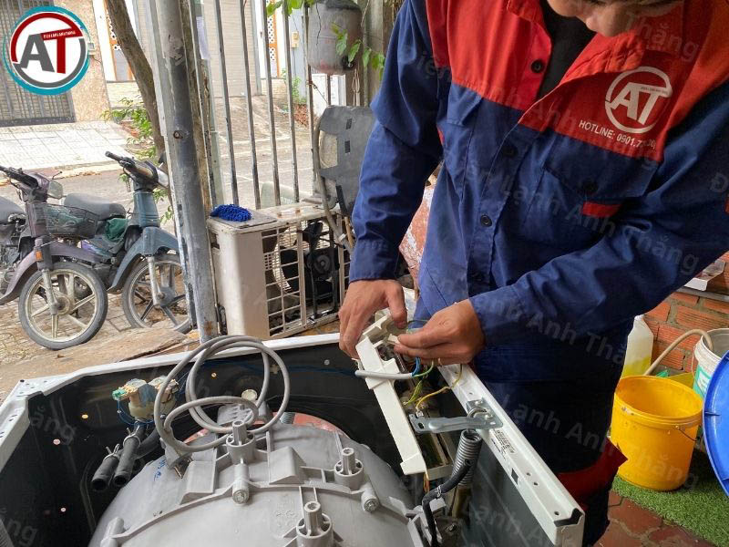 dịch vụ thay dây nguồn máy giặt uy tín Điện lạnh Anh Thắng