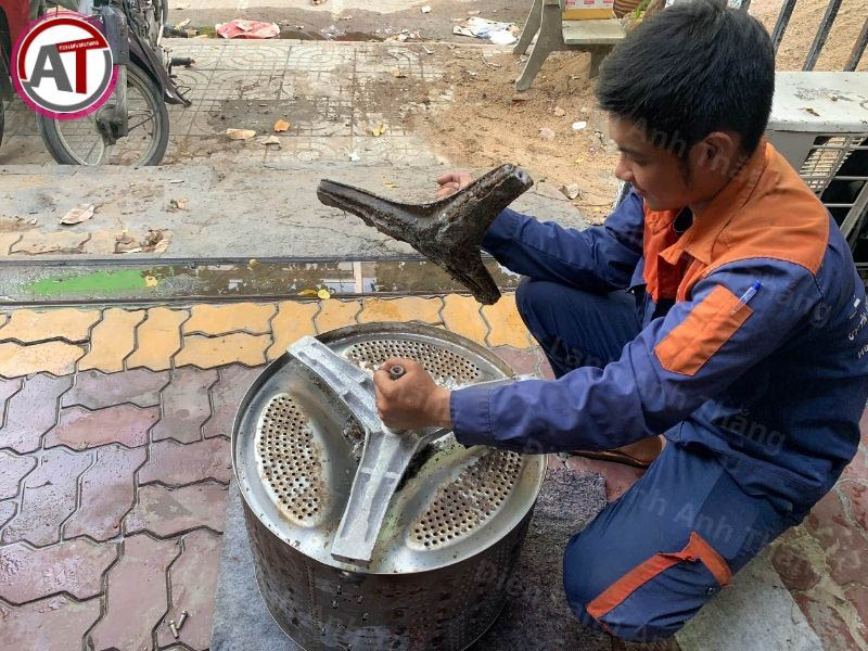 thay chảng ba máy giặt bị mục Điện lạnh Anh Thắng