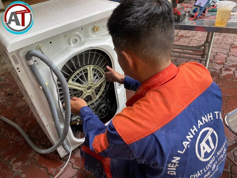 Máy Sấy Quần Áo Tự Động Tắt Khi Đang Hoạt Động Và Cách Xử Lý 2026 thay dây đai máy giặt Điện lạnh Anh Thắng