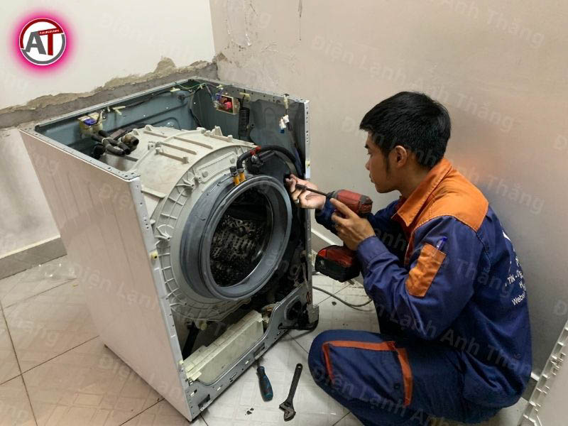 thay gioăng cao su máy giặt tại nhà Điện lạnh Anh Thắng