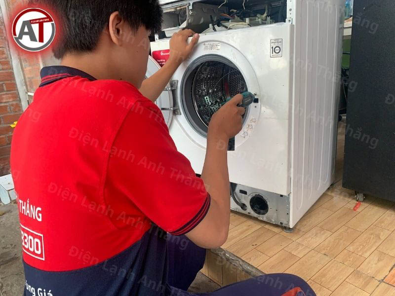 thay khóa cửa máy giặt giá rẻ Điện lạnh Anh Thắng