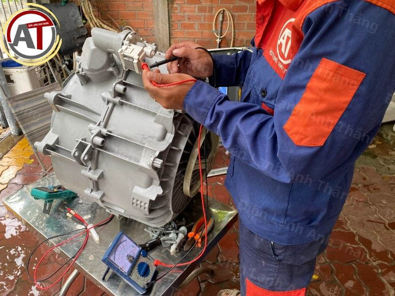 Thay Motor Xả Máy Giặt TPHCM Nhanh Gọn, Chuẩn Kỹ Thuật 2026 thay motor xả máy giặt Điện lạnh Anh Thắng