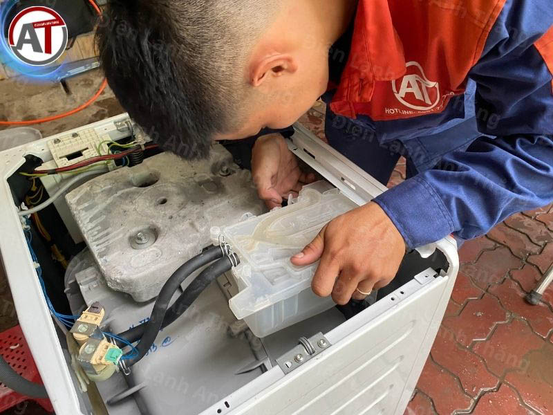 thay van cấp nước máy giặt Điện lạnh Anh Thắng