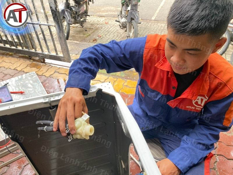 thay van cấp nước máy giặt uy tín Điện lạnh Anh Thắng
