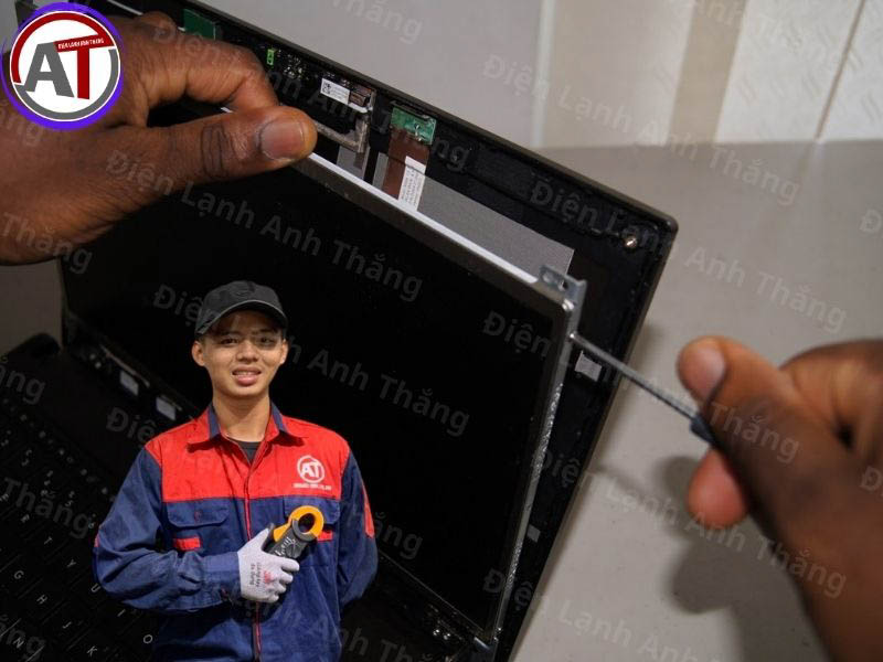 Địa chỉ thay màn hình laptop uy tín​ Điện lạnh Anh Thắng