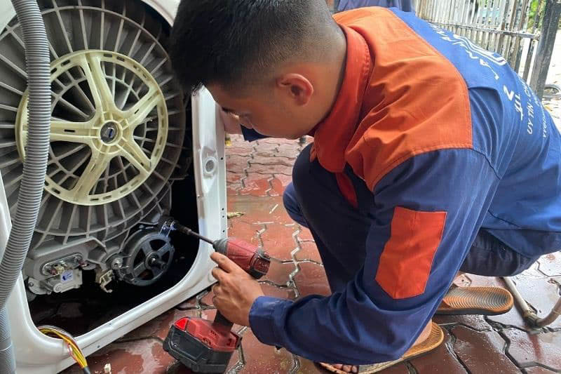 dịch vụ thay motor máy giặt Điện lạnh Anh Thắng
