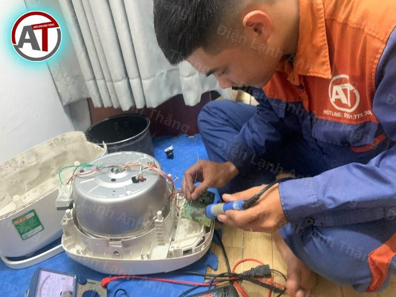 sửa nồi cơm điện tách đường Điện lạnh Anh Thắng