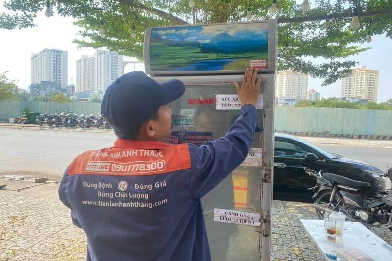 Sửa tủ mát chuyên nghiệp Điện lạnh Anh Thắng