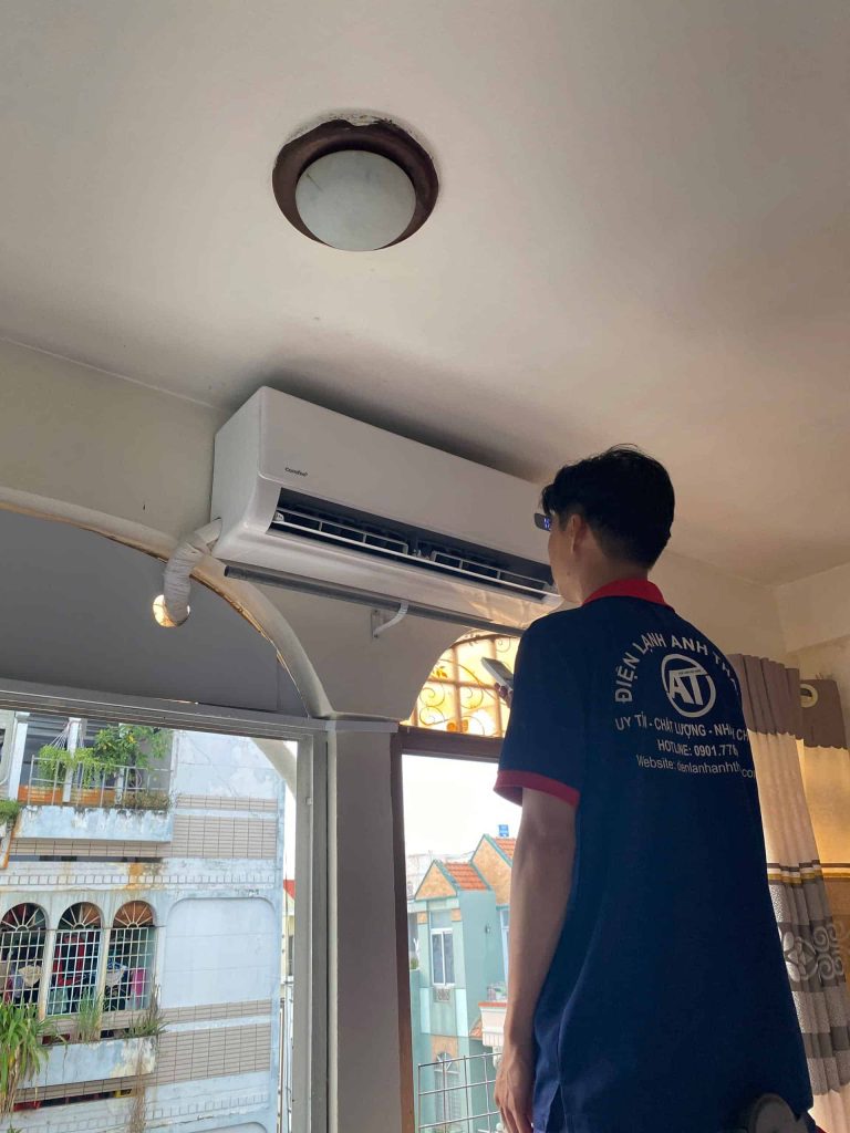 Máy lạnh cần vệ sinh định kỳ – Ghi nhận kiểm tra thực tế 2026 22 12 2025 sua ve sinh may lanh quan 4.jpg