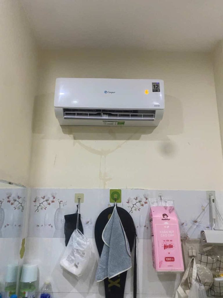 Máy lạnh rò rỉ gas tại tán đuôi nóng – Ca kiểm tra thực tế 2026 27 12 2025 sua may lanh xi tan duoi nong quan 6.jpg