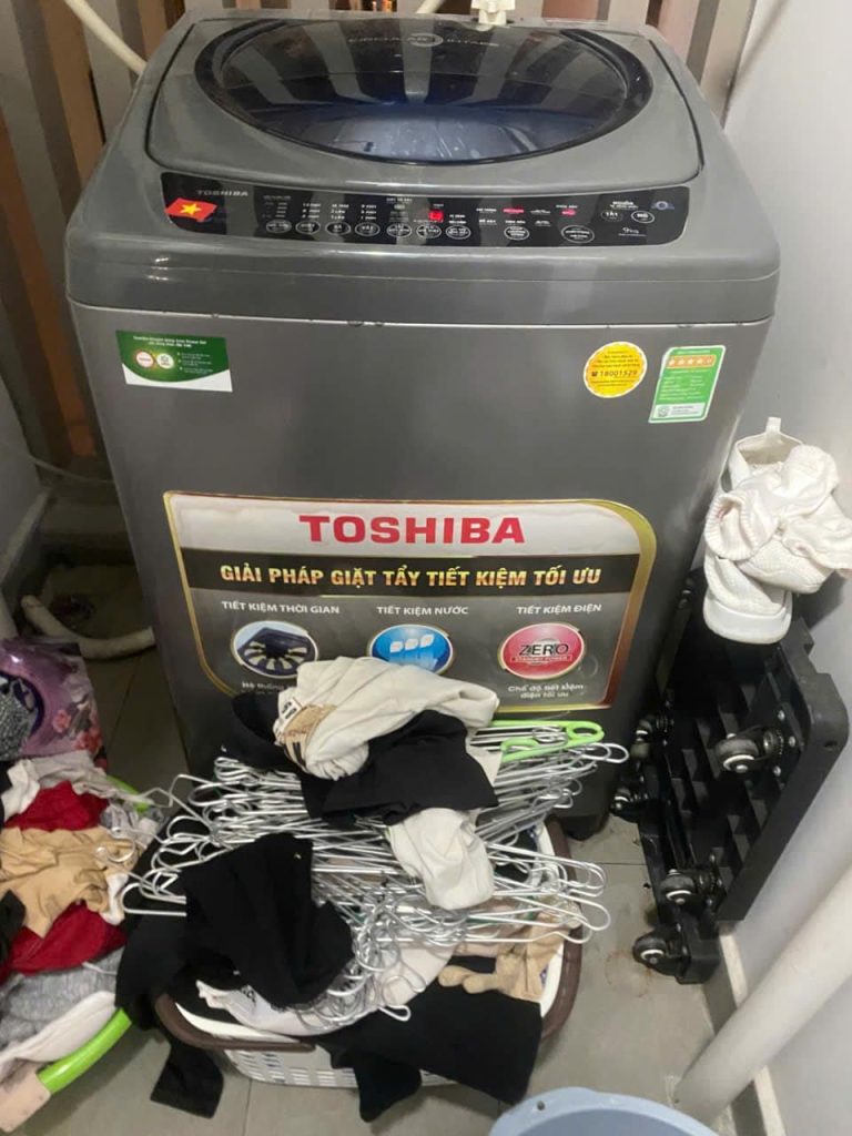 Cách Sử Dụng Máy Giặt Toshiba 7kg Đúng Cách, Bền Máy, Giặt Sạch 2026 29 12 2025 kiem tra may giat toshiba xa nuoc khong quay quan 7.jpg