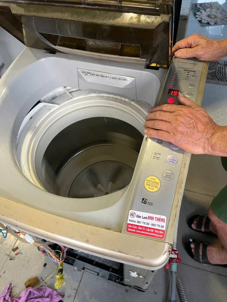 Máy giặt cấp nước liên tục – Ca kiểm tra thực tế 2026 29 12 2025 sua may giat kiem tra quan 12.jpg