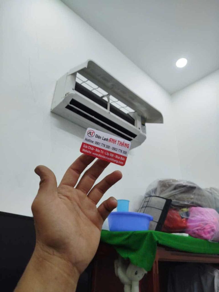 Máy lạnh chảy nước khi sử dụng – Ca kiểm tra thực tế 2026 31 12 2025 kiem tra may lanh chay nuoc binh chanh.jpg 2