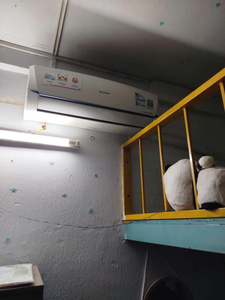 Máy lạnh kiểm tra nhưng chưa thống nhất phương án – Ca kiểm tra thực tế 2026 03 01 2025 kiem tra may lanh sharp can ve sinh phu nhuan.jpg