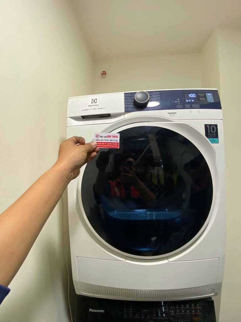Máy sấy quần áo không quay lồng – Ca kiểm tra thực tế 2026 10 01 2026 sua may say quan ao hu motor thu duc.jpg 3