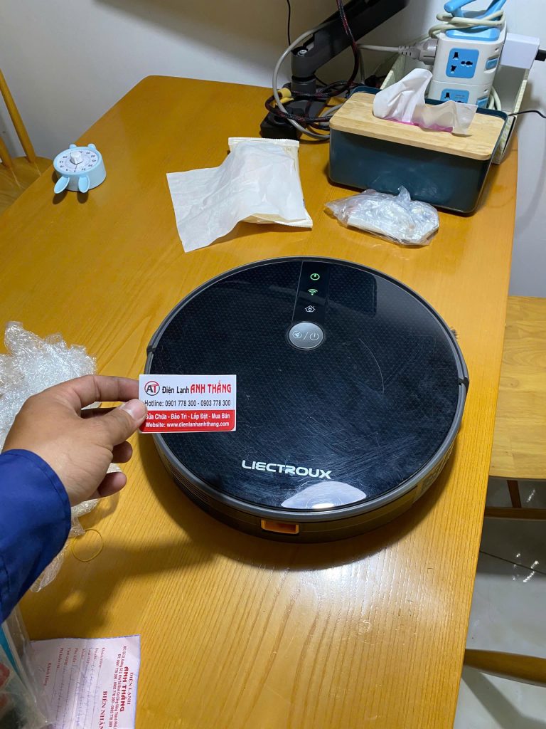 Robot hút bụi kiểm tra pin – Ca kiểm tra thực tế 2026 10 01 2026 sua robot hut bui can kiem tra thu duc.jpg 2