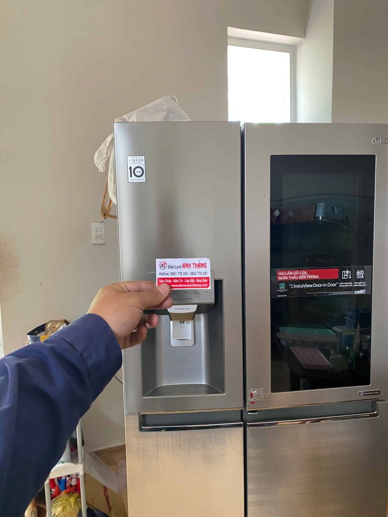 Tủ lạnh LG side by side lạnh kém, tan đá – Ghi nhận kiểm tra thực tế 2026 14 01 2026 kiem tra tu lanh lg side by side khong du lanh tan da quan 9.jpg 3