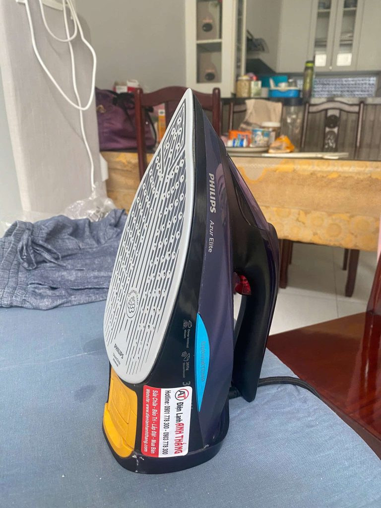 Bàn ủi hơi nước Philips NL9206AD-A bị chảy nước – Ca kiểm tra thực tế 2026 ban ui hoi nuoc philips bi chay nuoc.jpg 2