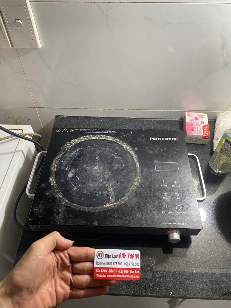 Bếp hồng ngoại PERFECT PF-BH82 lỗi dây nguồn – Ca kiểm tra thực tế 2026 bep hong ngoai pf bh82 loi day nguon.jpg 2