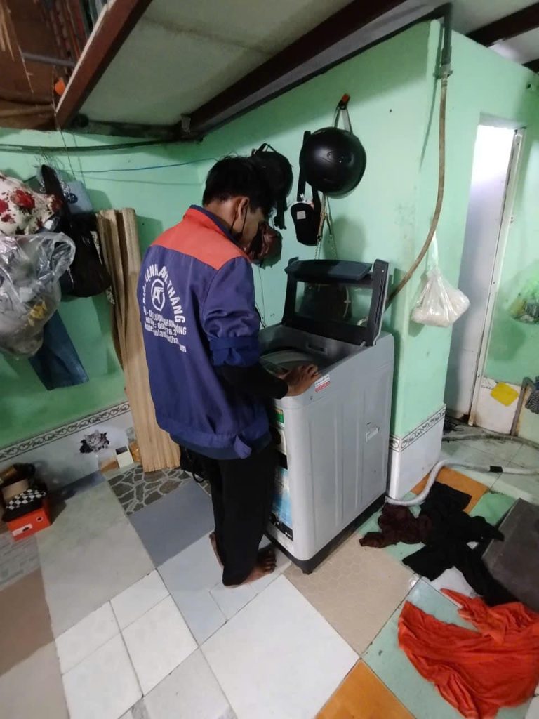 Máy giặt Panasonic NA-F80VS9 bám cặn – Ghi nhận kiểm tra thực tế 2026 may giat panasonic bam can.jpg 3