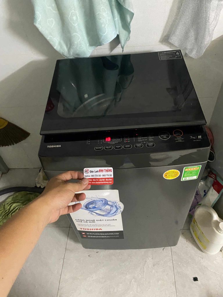 Máy giặt Toshiba AW-L80SAV bám bẩn lâu ngày – Ghi nhận kiểm tra thực tế 2026 may giat toshiba aw l80sav ban lau ngay.jpg 2