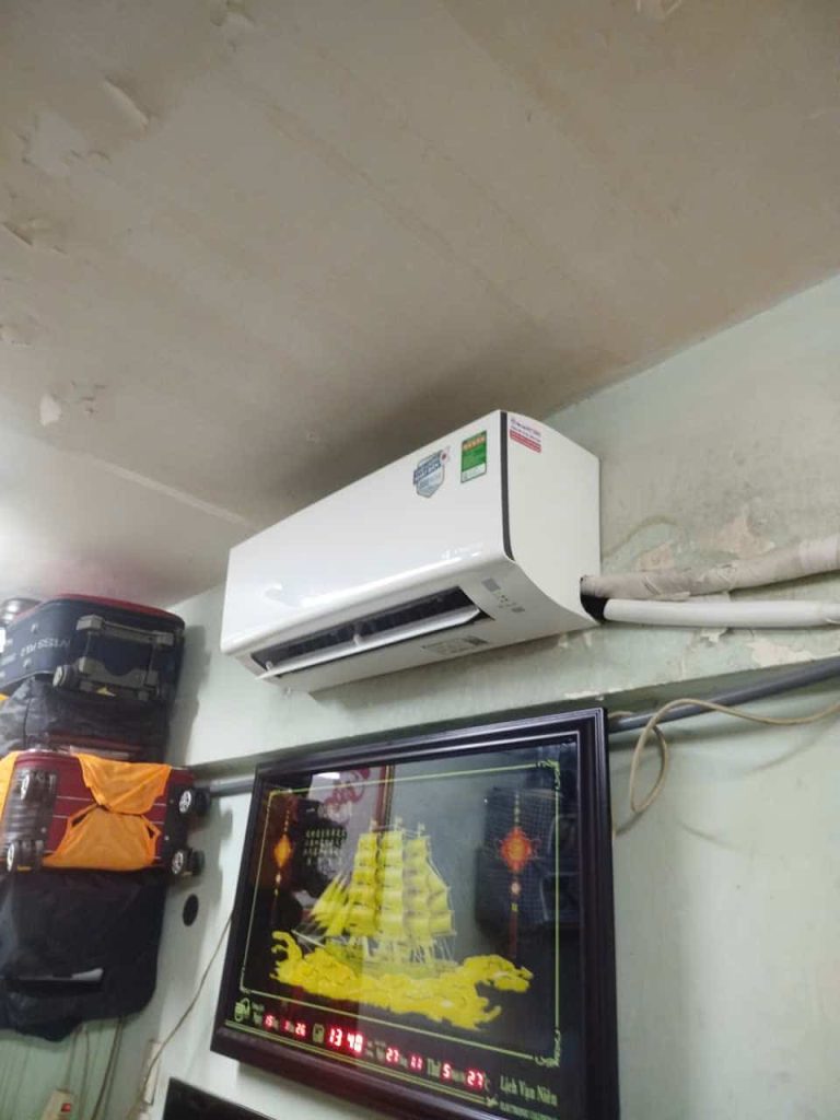 Máy lạnh bám bụi, gió yếu – Ca kiểm tra thực tế 2026 may lanh bam bui gio yeu.jpg