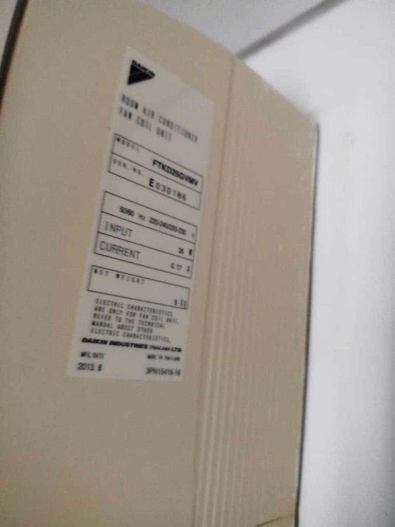 Máy lạnh bám bụi nhiều – ghi nhận kiểm tra thực tế 2026 may lanh bam bui nhieu.jpg