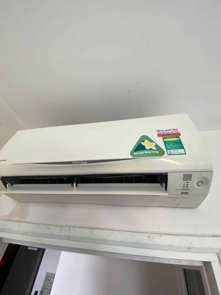 Máy lạnh Daikin KTKC35RVMV đuôi nóng không chạy – Ca kiểm tra thực tế 2026 may lanh daikin ktkc35rvmv rkc35rvmv duoi nong khong chay.jpg