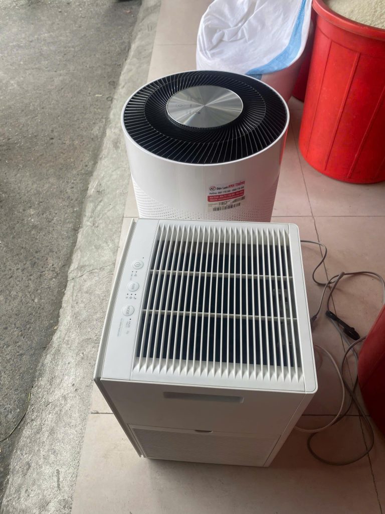 Máy lọc không khí Daikin MC30YVM7 bám bụi – Ghi nhận kiểm tra thực tế 2026 may loc khong khi daikin mc30yvm7 bam bui.jpg 3